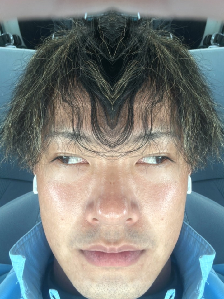 加工された男性の写真