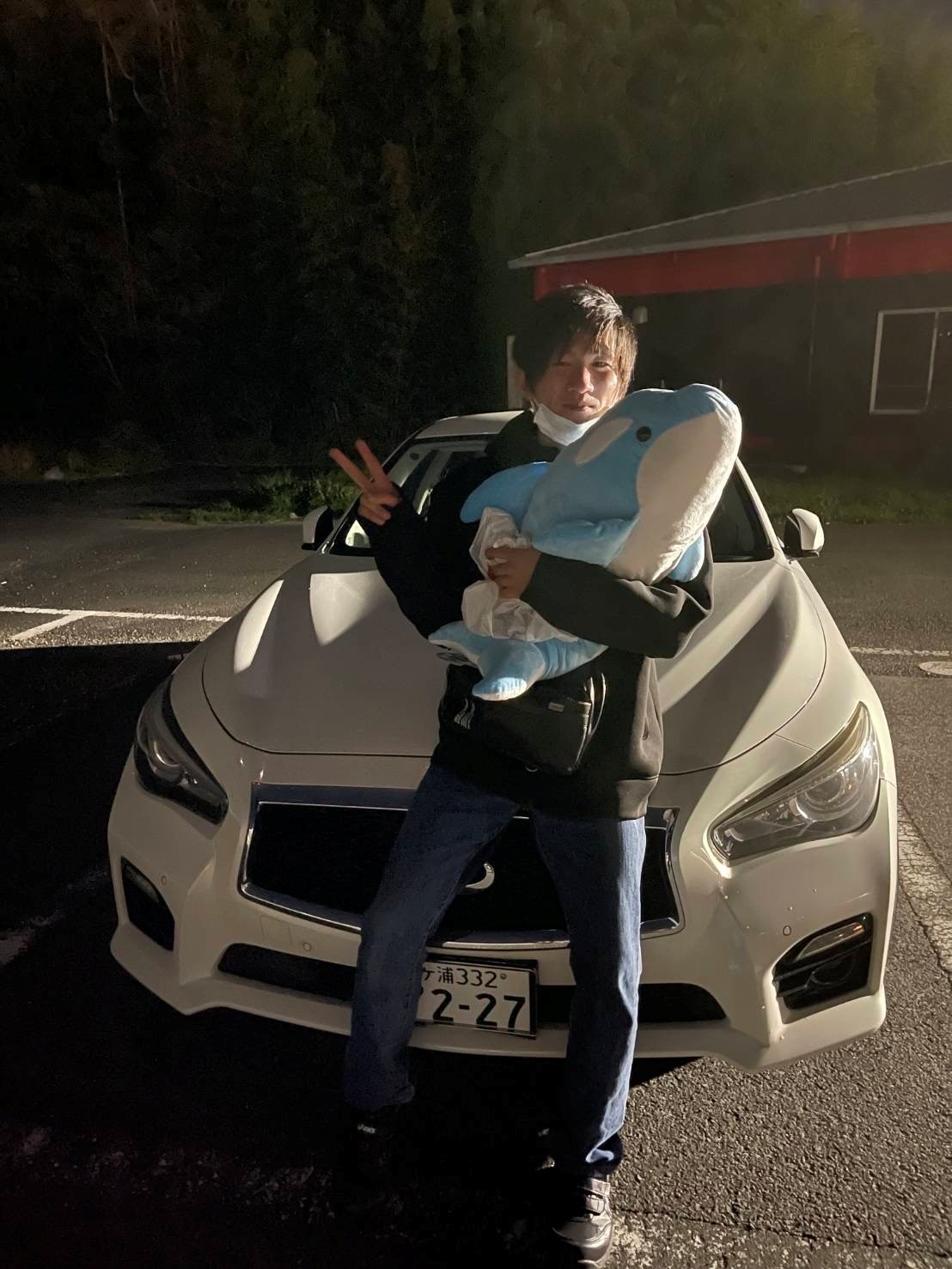 加工された男性の写真